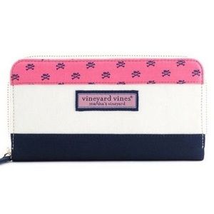 **final markdown** Vineyard Vines Whale Crossbones